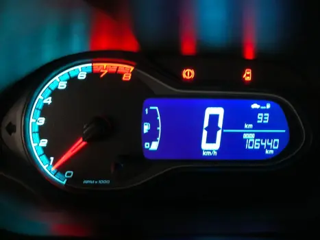 CHEVROLET Onix Hatch 1.4 4P FLEX LTZ, Foto 9