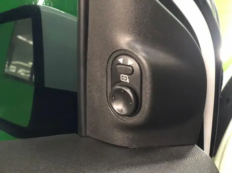 CHEVROLET Onix Hatch 1.4 4P FLEX LTZ, Foto 14