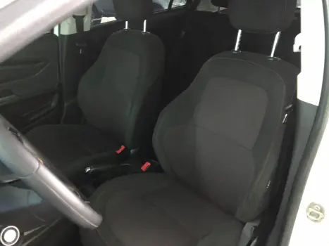 CHEVROLET Onix Hatch 1.4 4P FLEX LTZ, Foto 16