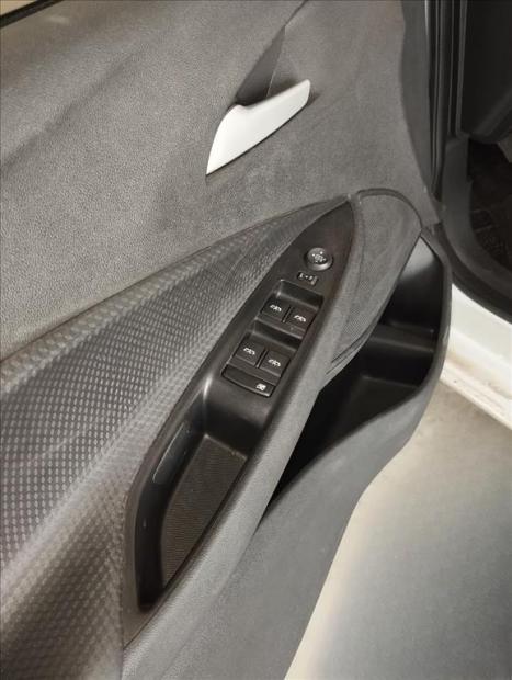 CHEVROLET Onix Hatch 1.0 4P FLEX LT, Foto 8