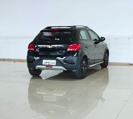 CHEVROLET Onix Hatch 1.4 4P FLEX ACTIV AUTOM�TICO, Foto 6