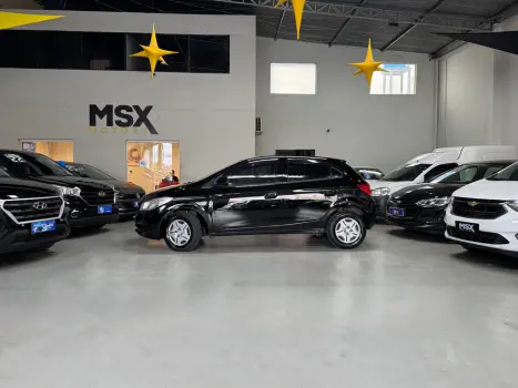 CHEVROLET Onix Hatch 1.0 4P FLEX LS, Foto 2