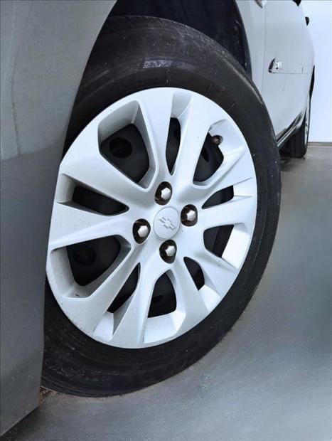 CHEVROLET Onix Hatch 1.0 12V 4P FLEX PLUS TURBO AUTOM�TICO, Foto 8