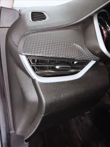 CHEVROLET Onix Hatch 1.0 4P FLEX LTZ TURBO AUTOM�TICO, Foto 10