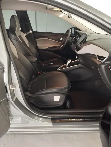 CHEVROLET Onix Hatch 1.0 12V 4P FLEX PREMIER TURBO AUTOM�TICO, Foto 11