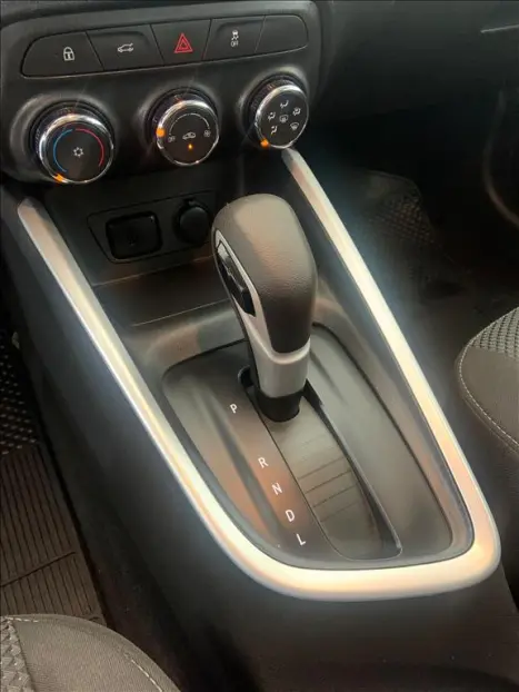 CHEVROLET Onix Hatch 1.0 12V 4P FLEX LT TURBO AUTOM�TICO, Foto 13