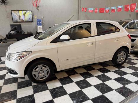 CHEVROLET Onix Hatch 1.0 4P FLEX LT, Foto 4