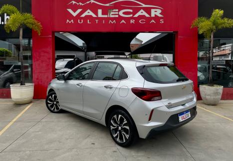 CHEVROLET Onix Hatch 1.0 12V 4P FLEX PREMIER 2 TURBO AUTOM�TICO, Foto 5