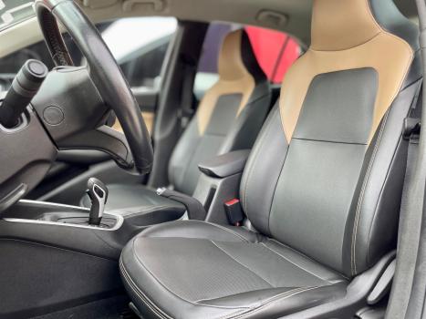 CHEVROLET Onix Hatch 1.0 12V 4P FLEX PREMIER 2 TURBO AUTOM�TICO, Foto 10