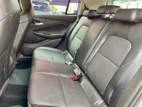 CHEVROLET Onix Hatch 1.0 12V 4P FLEX PREMIER 2 TURBO AUTOM�TICO, Foto 11