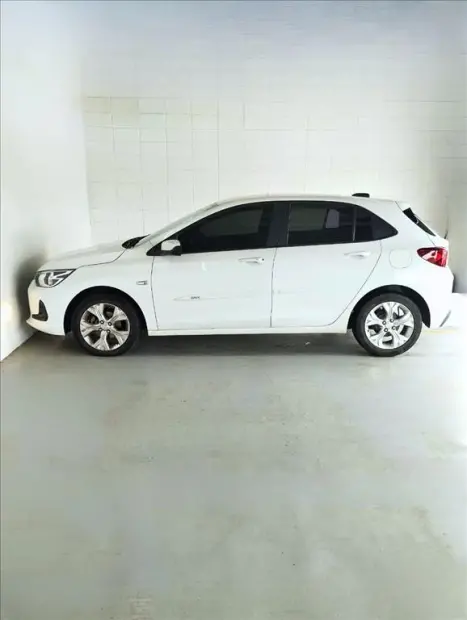 CHEVROLET Onix Hatch 1.0 4P FLEX LTZ TURBO AUTOM�TICO, Foto 4