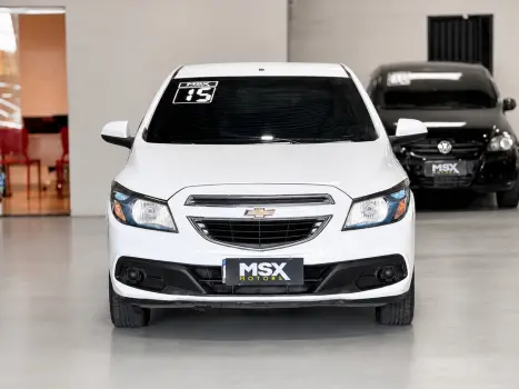 CHEVROLET Onix Hatch 1.4 4P FLEX LT, Foto 9