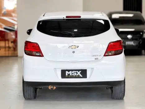 CHEVROLET Onix Hatch 1.4 4P FLEX LT, Foto 10
