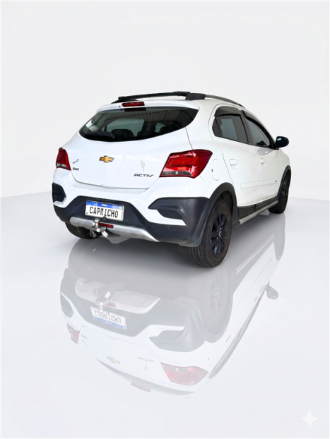CHEVROLET Onix Hatch 1.4 4P FLEX ACTIV AUTOM�TICO, Foto 5