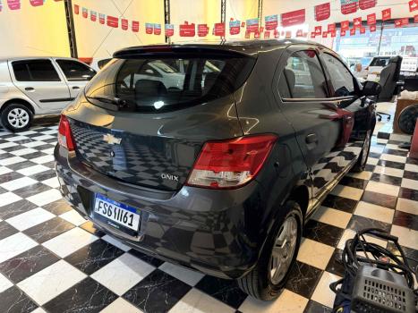 CHEVROLET Onix Hatch 1.0 4P FLEX LS, Foto 5