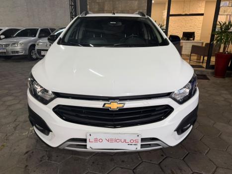 CHEVROLET Onix Hatch 1.4 4P FLEX ACTIV AUTOM�TICO, Foto 2