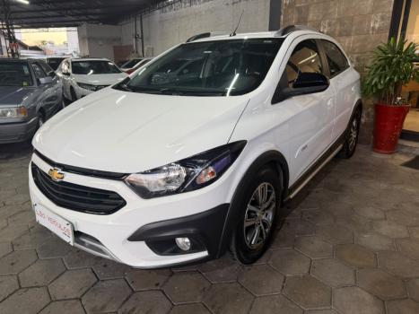 CHEVROLET Onix Hatch 1.4 4P FLEX ACTIV AUTOM�TICO, Foto 3