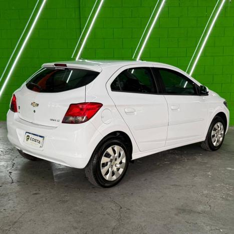 CHEVROLET Onix Hatch 1.4 4P FLEX LT, Foto 6