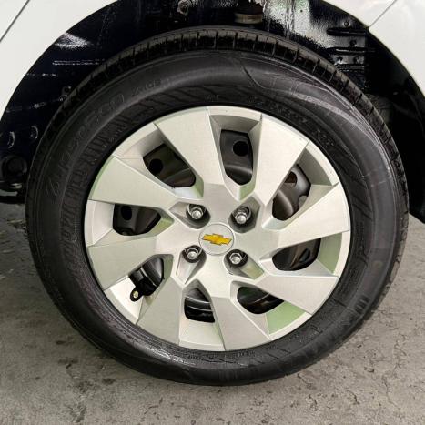 CHEVROLET Onix Hatch 1.4 4P FLEX LT, Foto 17