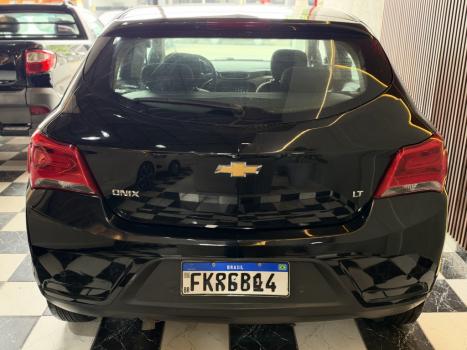 CHEVROLET Onix Hatch 1.4 4P FLEX LT AUTOMÁTICO, Foto 3