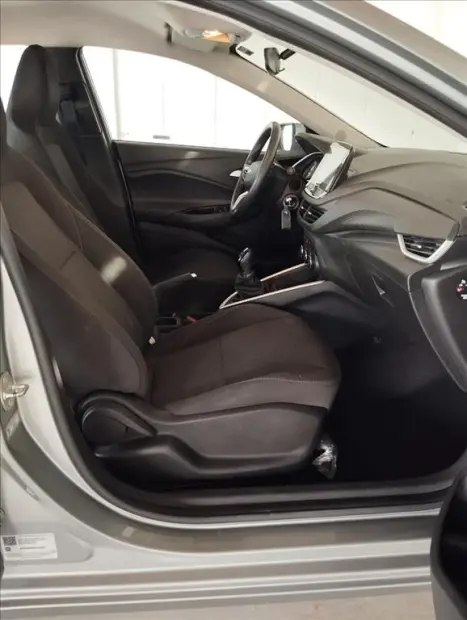 CHEVROLET Onix Sedan 1.0 12V 4P FLEX LT PLUS TURBO, Foto 9 CHEVROLET Onix Sedan 1.0 12V 4P FLEX LT PLUS TURBO, Foto 9