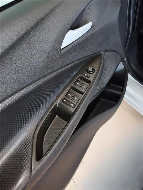 CHEVROLET Onix Sedan 1.0 12V 4P FLEX LT PLUS TURBO, Foto 9 CHEVROLET Onix Sedan 1.0 12V 4P FLEX LT PLUS TURBO, Foto 9