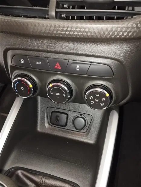 CHEVROLET Onix Sedan 1.0 12V 4P FLEX LT PLUS TURBO, Foto 15