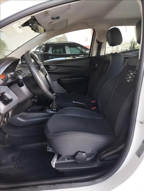 CHEVROLET Onix Sedan 1.0 4P FLEX JOY BLACK PLUS, Foto 7