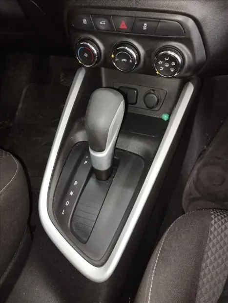 CHEVROLET Onix Sedan 1.0 12V 4P FLEX LT PLUS TURBO AUTOM�TICO, Foto 13