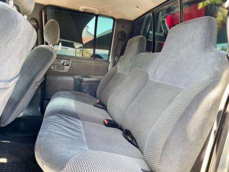 CHEVROLET S10 2.4 FLEX ADVANTAGE CABINE DUPLA, Foto 11