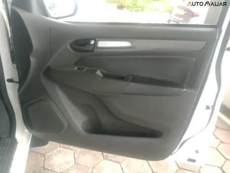 CHEVROLET S10 2.8 16V LS CABINE SIMPLES 4X4 TURBO DIESEL, Foto 15