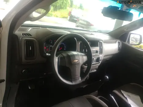 CHEVROLET S10 2.8 16V LS CABINE SIMPLES 4X4 TURBO DIESEL, Foto 20