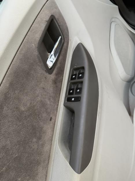 CHEVROLET Spin 1.8 4P FLEX LTZ 7 LUGARES AUTOM�TICO, Foto 4