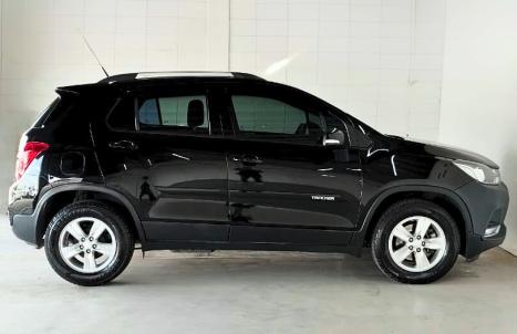 CHEVROLET Tracker 1.4 16V 4P FLEX LT TURBO AUTOMÁTICO, Foto 3 CHEVROLET Tracker 1.4 16V 4P FLEX LT TURBO AUTOMÁTICO, Foto 3