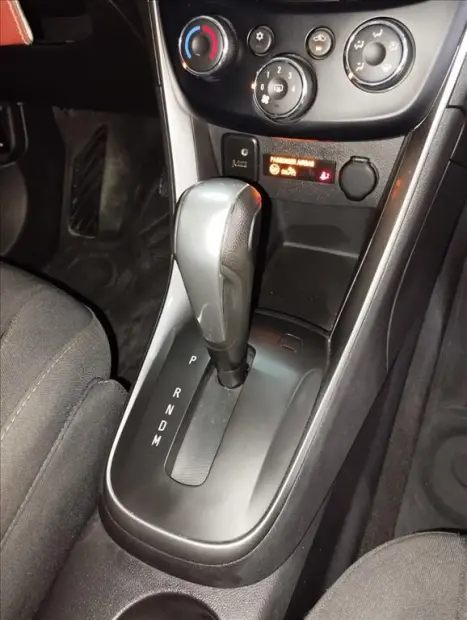 CHEVROLET Tracker 1.4 16V 4P FLEX LT TURBO AUTOMÁTICO, Foto 14 CHEVROLET Tracker 1.4 16V 4P FLEX LT TURBO AUTOMÁTICO, Foto 14