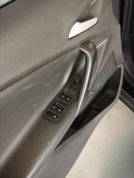 CHEVROLET Tracker 1.0 12V 4P FLEX TURBO LT AUTOMÁTICO, Foto 9 CHEVROLET Tracker 1.0 12V 4P FLEX TURBO LT AUTOMÁTICO, Foto 9