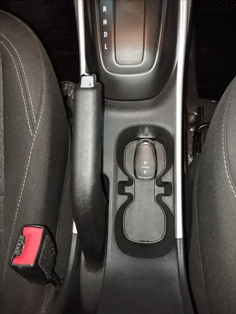 CHEVROLET Tracker 1.0 12V 4P FLEX TURBO LT AUTOMÁTICO, Foto 16 CHEVROLET Tracker 1.0 12V 4P FLEX TURBO LT AUTOMÁTICO, Foto 16