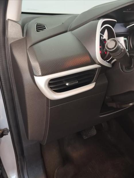 CHEVROLET Tracker 1.2 12V 4P FLEX TURBO LTZ AUTOMÁTICO, Foto 11 CHEVROLET Tracker 1.2 12V 4P FLEX TURBO LTZ AUTOMÁTICO, Foto 11