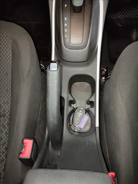 CHEVROLET Tracker 1.0 12V 4P FLEX TURBO AUTOMÁTICO, Foto 17 CHEVROLET Tracker 1.0 12V 4P FLEX TURBO AUTOMÁTICO, Foto 17