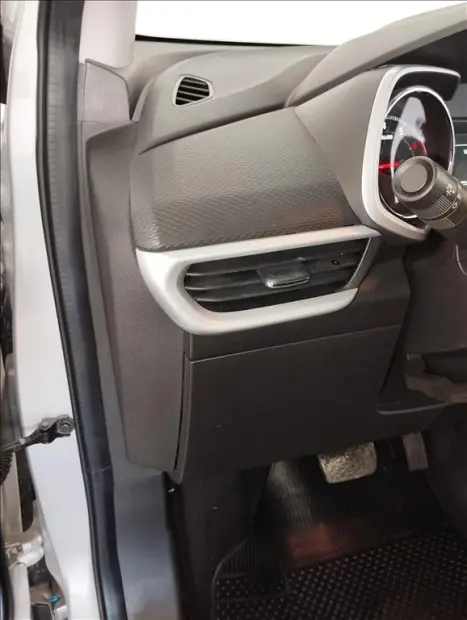 CHEVROLET Tracker 1.0 12V 4P FLEX TURBO AUTOMTICO, Foto 12