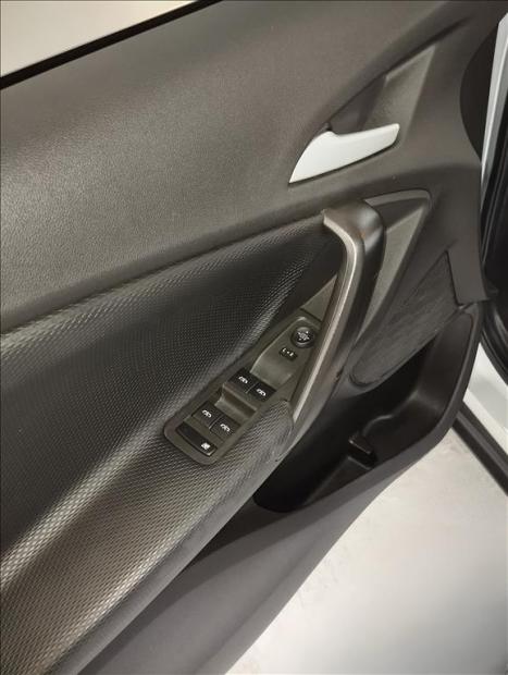 CHEVROLET Tracker 1.0 12V 4P FLEX TURBO AUTOMÁTICO, Foto 10 CHEVROLET Tracker 1.0 12V 4P FLEX TURBO AUTOMÁTICO, Foto 10