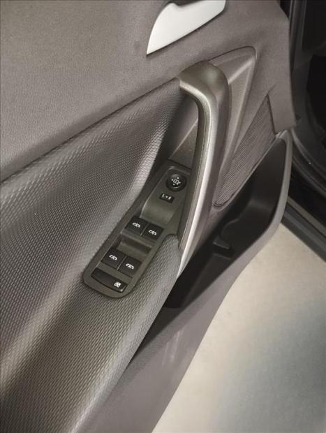 CHEVROLET Tracker 1.0 12V 4P FLEX TURBO AUTOMÁTICO, Foto 8 CHEVROLET Tracker 1.0 12V 4P FLEX TURBO AUTOMÁTICO, Foto 8