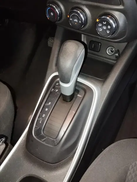 CHEVROLET Tracker 1.0 12V 4P FLEX TURBO AUTOMÁTICO, Foto 14 CHEVROLET Tracker 1.0 12V 4P FLEX TURBO AUTOMÁTICO, Foto 14