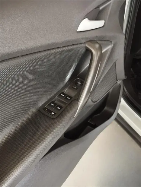 CHEVROLET Tracker 1.0 12V 4P FLEX TURBO LT AUTOM�TICO, Foto 9