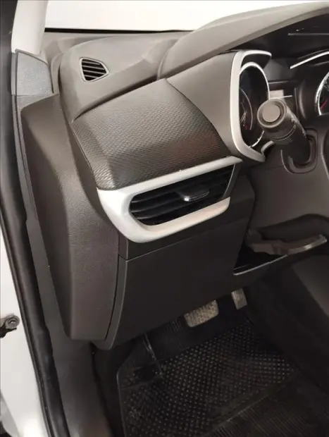 CHEVROLET Tracker 1.0 12V 4P FLEX TURBO LT AUTOM�TICO, Foto 11