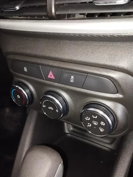 CHEVROLET Tracker 1.0 12V 4P FLEX TURBO LT AUTOM�TICO, Foto 15