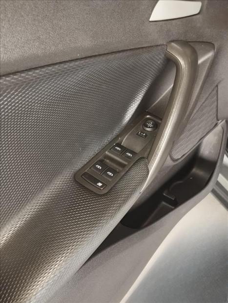 CHEVROLET Tracker 1.0 12V 4P FLEX TURBO AUTOM�TICO, Foto 8