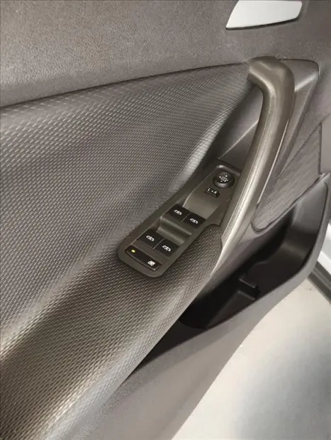 CHEVROLET Tracker 1.0 12V 4P FLEX TURBO LT AUTOM�TICO, Foto 8