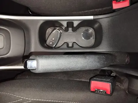 CHEVROLET Tracker 1.0 12V 4P FLEX TURBO LT AUTOM�TICO, Foto 14