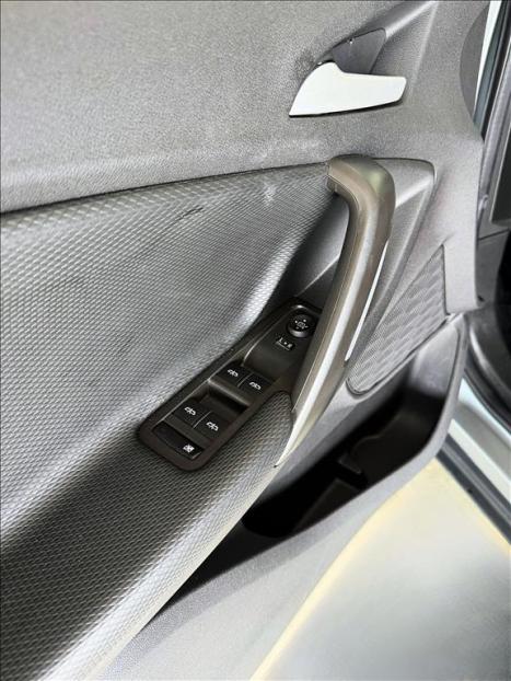 CHEVROLET Tracker 1.0 12V 4P FLEX TURBO LT AUTOM�TICO, Foto 9